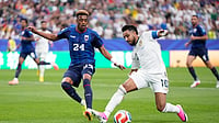 Cape Verde Vs Saudi Arabia Live Score, FIFA World Cup: Pina Comes Close With Stunning Long-Range Effort (AP Photo/Ashley Landis) : Saudi Arabia's Salem Aldawsari (10) battles for the ball with Cape Verde's Wagner Pina (24) during the World Cup Group H soccer match between Cape Verde and Saudi Arabia in Houston, Friday, June 26, 2026.