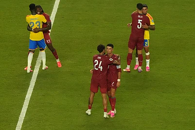 (AP Photo/Marta Lavandier) : Portugals Cristiano Ronaldo (7) embraces Samu Costa (24) after the World Cup Group K soccer match between Colombia and Portugal in Miami Gardens, Fla., Saturday, June 27, 2026