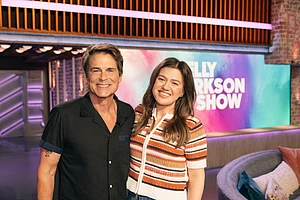 X : Rob Lowe, Kelly Clarkson