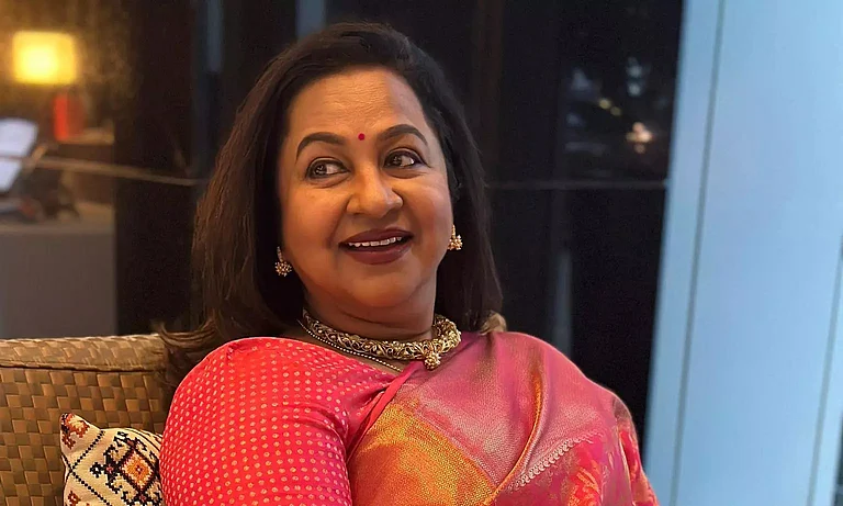 Radikaa Sarathkumar - X
