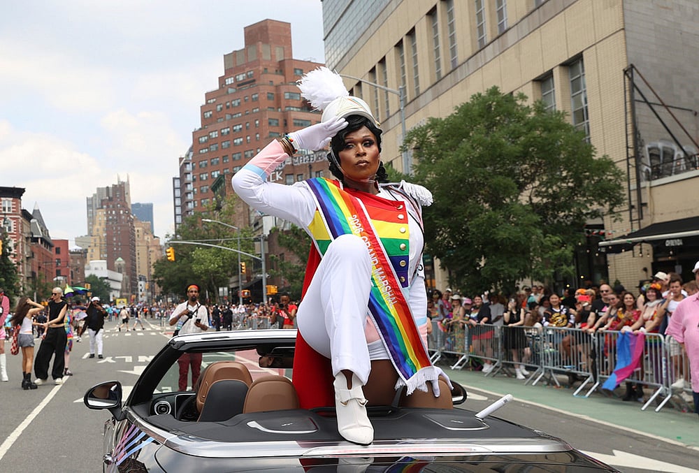 Peppermint, one of the official Grand Marshals for the 2026 NYC Pride March, salutes to parade-goers, Sunday, June 28, 2026 in New York.  - | Photo: AP/Pamela Smith