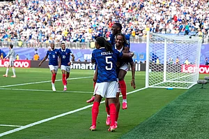 AP/Frank Franklin II : France vs Sweden, FIFA World Cup 2026 LIVE: VFrance's Bradley Barcola (12) celebrates his side's second goal during the World Cup round of 32 soccer match