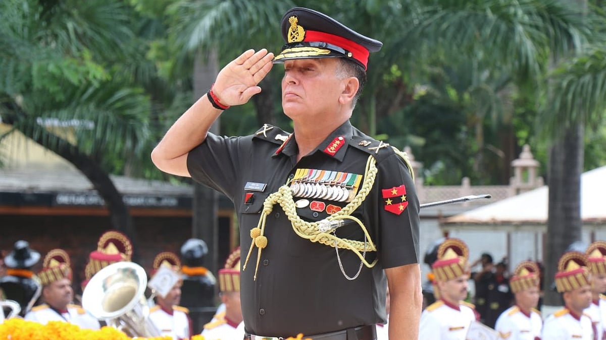 General Dhiraj Seth Takes Over as the New Chief of the Army Staff - PIB Website