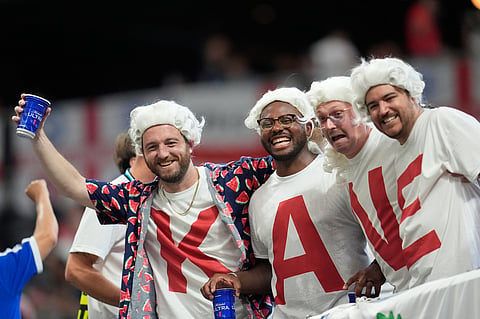 Fans of England cheer prior the World Cup round of 32 soccer match between England and Congo in Atlanta