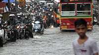 Several Parts of Mumbai Receive 100 MM of Rains in 24 Hours; Local Train Services Face Delays