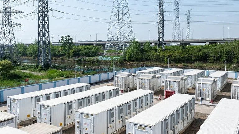 Kerala to Fast-Track Battery Storage Projects to Tackle Power Crisis: Minister - null