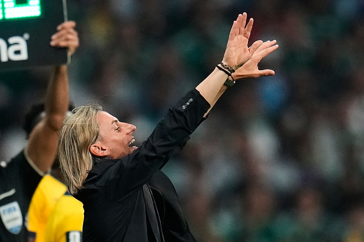Mexico vs Ecuador, FIFA World Cup 2026 Rd 32 Sebastian Beccacece reacts 2 AP Photo