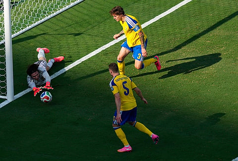 Sweden goalkeeper Jacob Widell Zetterstrom (1) makes a save during the World Cup round of 32 soccer match between France and Sweden in East Rutherford, N.J., near New York, Tuesday, June 30, 2026.