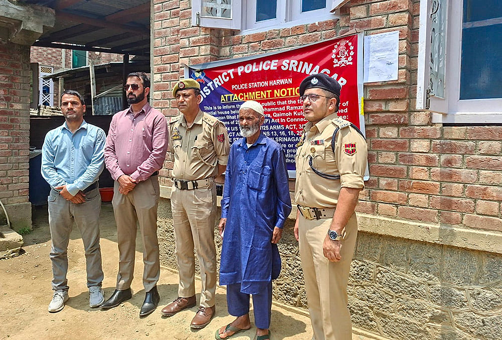 Srinagar Police attaches slain terrorists house