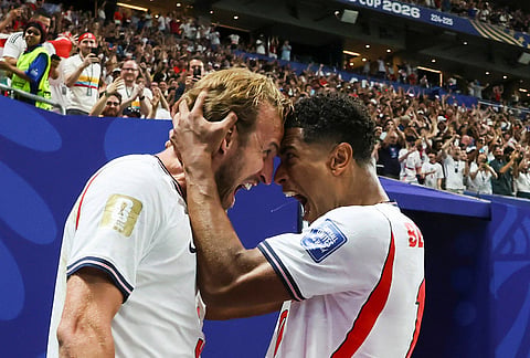 England's Harry Kane (9) celebrates after scoring a goal next to teammate Jude Bellingham (10) during the World Cup round of 32 soccer match between England and Congo in Atlanta, Wednesday, July 1, 2026. 