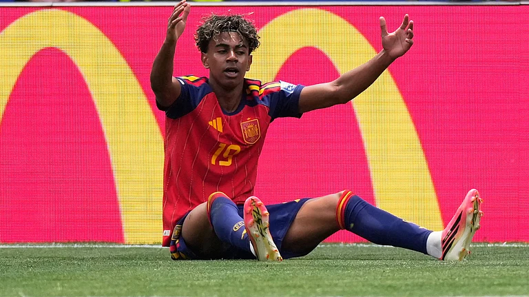 Spain's Lamine Yamal reacts during the World Cup round of 32 soccer match against Austria in Inglewood, Calif., near Los Angeles, Thursday, July 2, 2026. - (AP Photo/Mark J. Terrill)