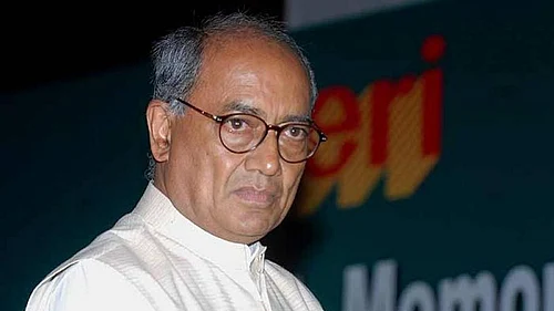Outlook Explains | Why Is Digvijaya Singh At Odds With His Own Party In Madhya Pradesh?