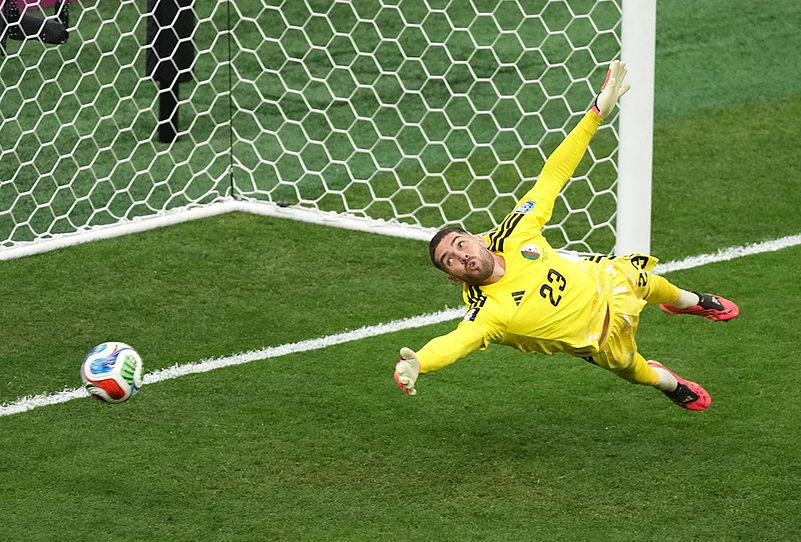 Switzerland Vs Algeria World Cup Soccer round of 32 match highlights-Luca Zidane