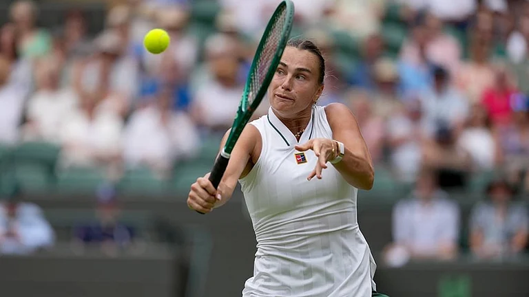 Aryna Sabalenka of Belarus returns the ball to McCartney Kessler of the United States in their second round women's singles match at the Wimbledon Tennis Championships in London, Wednesday, July 1, 2026. - | Photo: AP/Kin Cheung