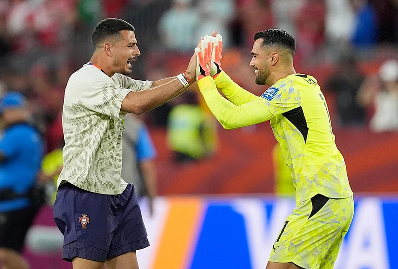 Croatia vs Portugal World Cup Soccer round of 32 match highlights-Diogo Costa
