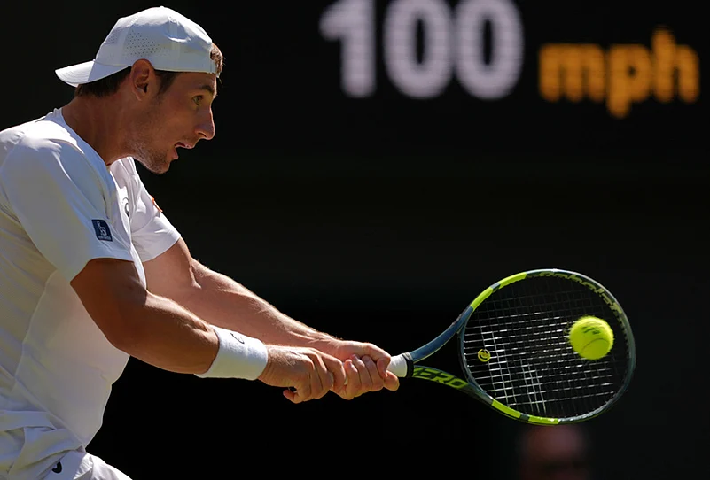 Alexander Zverev Vs Valentin Royer wimbledon tennis