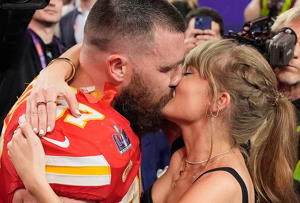 Travis Kelce and Taylor Swift 