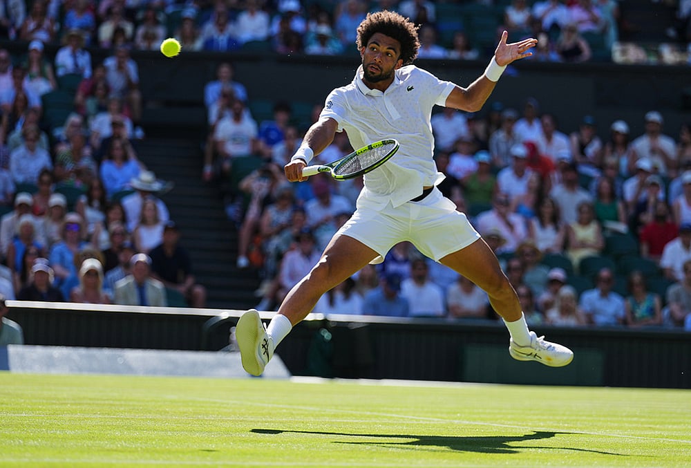Wimbledon tennis action photography