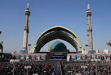 | Photo: AP/Altaf Qadri
