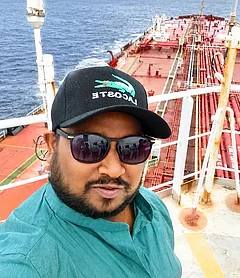 Rakesh Chauhan - Twitter