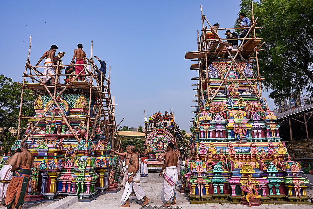 People gather at Uttara Swami Malai Temple