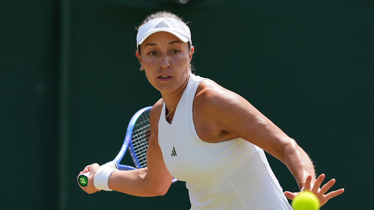 Jessica Pegula of the United States plays a return during the third round women's singles match against Jessica Bouzas Maneiro of Spain at the Wimbledon Tennis Championships in London, Friday, July 3, 2026. - (AP Photo/Maja Smiejkowska)