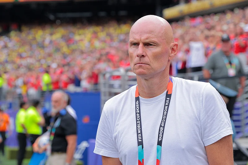 Norway head coach Stale Solbakken looks on during the World Cup round of 16 soccer match between Brazil and Norway in East Rutherford