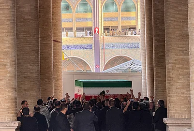 | Photo: AP/Vahid Salemi : The coffin of the late Iranian Supreme Leader Ayatollah Ali Khamenei is carried into the Mosalla Grand Mosque ahead of his funeral ceremonies in Tehran, Iran, Friday, July 3, 2026.