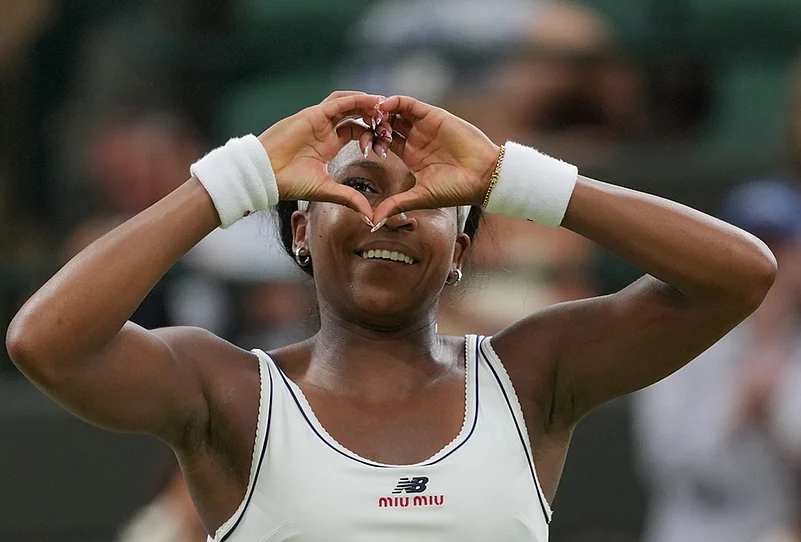 Coco Gauff Vs Belinda Bencic wimbledon tennis 2026