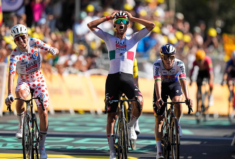 Tour de France 2026 Spain Barcelona stage 2 highlights-Slovenias Tadej Pogacar