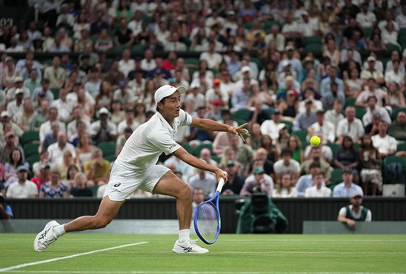Jannik Sinner Vs Shintaro Mochizuki wimbledon tennis