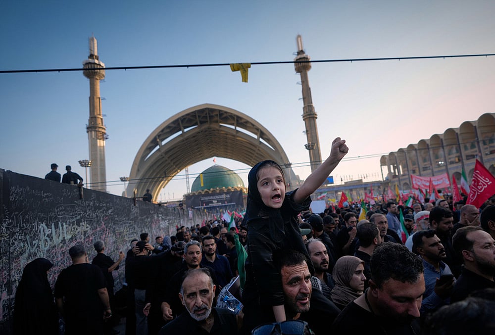 Ali Khamenei funeral photos