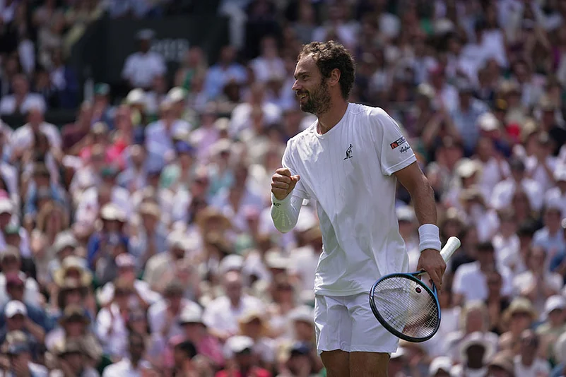 Wimbledon Championships: Roman Safiullin vs Novak Djokovic