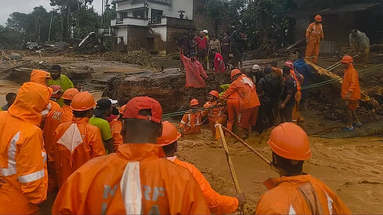 Five Still Untraced After Wayanad Landslide; Rescue Operation Continues: DIG - null