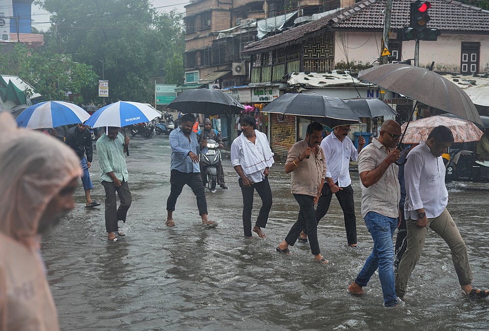 Mumbai rain traffic update