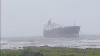 Nicaragua-Flagged Merchant Tanker Remains Stuck Off Mumbai Coast for 2nd Day