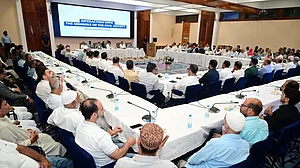 Over 150 Civil Society Representatives Adopt Resolution Seeking J-K Statehood Restoration