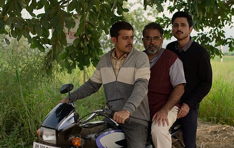A still from Gram Chikatsalay
