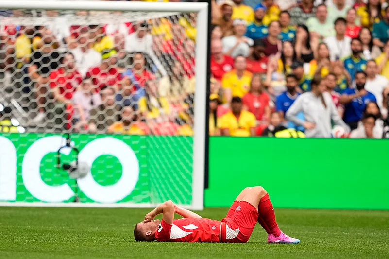 Switzerlands Nico Elvedi reacts during the World Cup round of 16 soccer match between Switzerland and Colombia in Vancouver, British Columbi