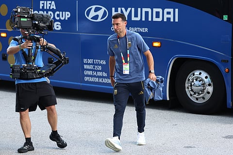 Argentina head coach Lionel Scaloni arrives at the stadium for the World Cup round of 16 soccer match between Argentina and Egypt in Atlanta, Tuesday, July 7, 2026.