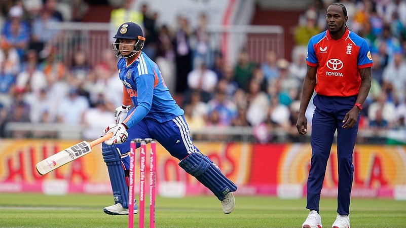 India Vs England LIVE Score, 3rd T20I