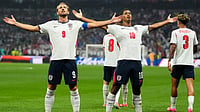 FIFA World Cup 2026 Quarter-Final Guide: Live Streaming, Schedule, Players To Watch For - All You Need To Know (AP Photo/Natacha Pisarenko) : England's Jude Bellingham (10) celebrates with teammate Harry Kane (9) after scoring his team's first goal during the World Cup round of 16 soccer match between Mexico and England in Mexico City, Sunday, July 5, 2026