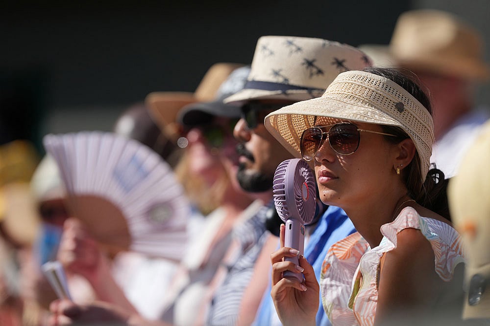 Wimbledon 2026: Karolina Muchova vs Naomi Osaka