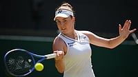 Linda Nosková Vs Elise Mertens LIVE Score, Wimbledon 2026: Quarterfinal Clash Begins On Court One (AP Photo/Kin Cheung) : Linda Noskova of the Czech Republic returns the ball during the women's quarter-final singles match against Elise Mertens of Belgium at the Wimbledon Tennis Championships in London, Wednesday, July 8, 2026.