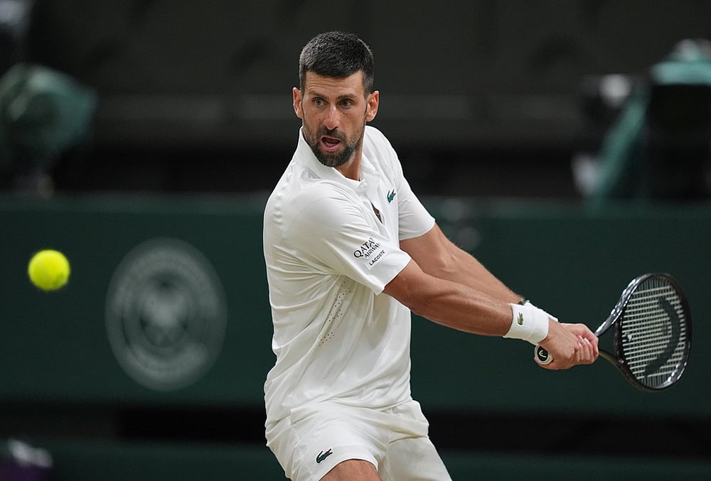 Novak Djokovic wimbledon tennis photos