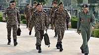 Army Chief General Seth Reviews Security Situation in Kashmir Army Chief General Seth Reviews Security Situation in Kashmir