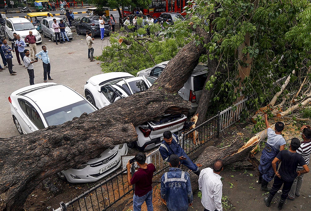 Weather: Rain in Ahmedabad