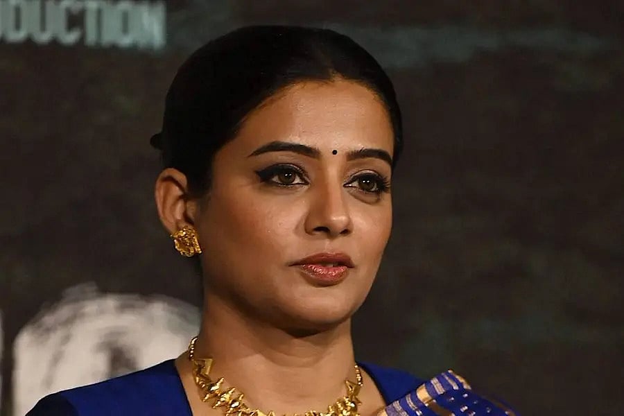 Priyamani - X