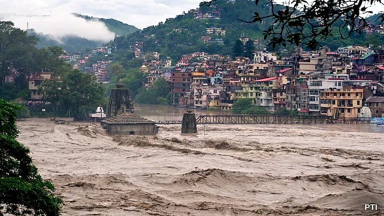 Heavy Rain in Next 48 Hours in Uttarakhand; Several Districts on 'Red Alert': Met - null