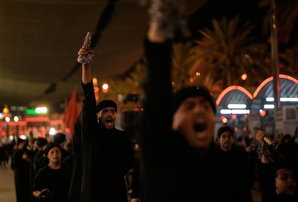Iran Supreme Leader Khamenei Mourners in Iraq pictures
